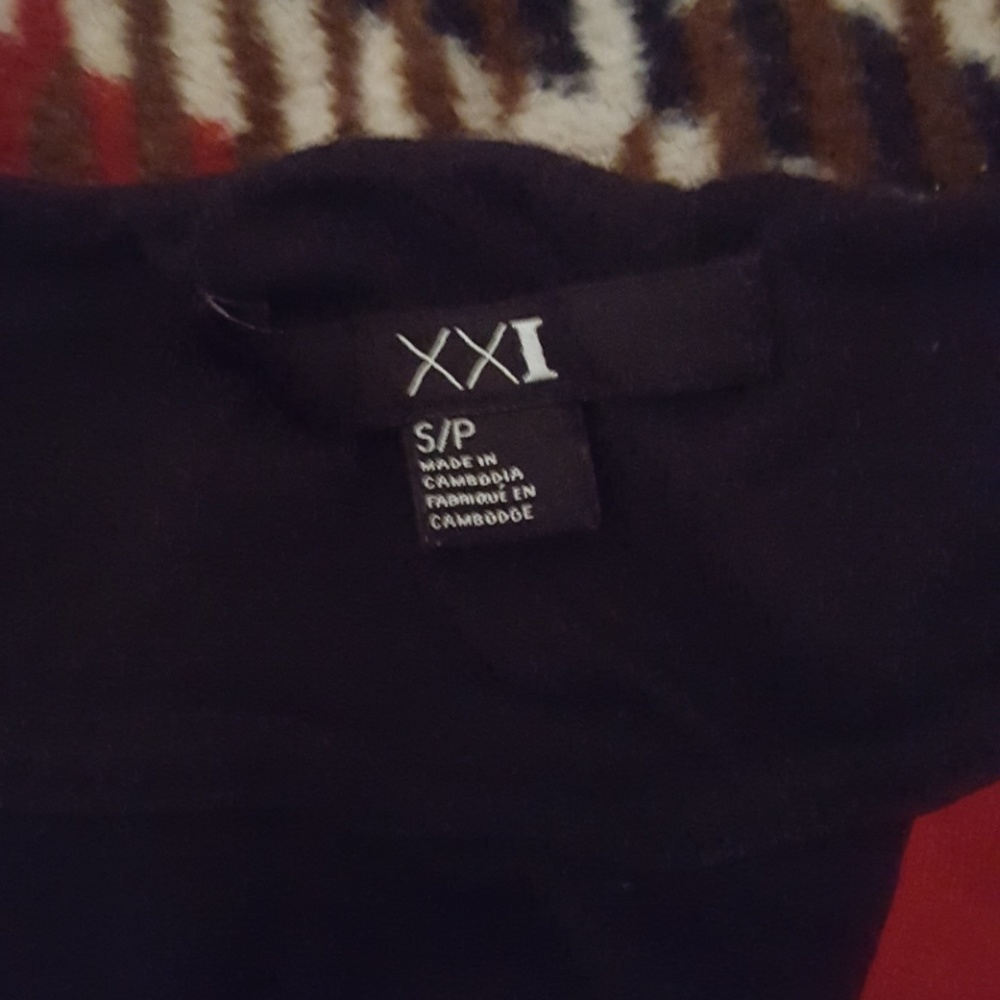Red black gray xxi size small fitted dress short - Picture 3 of 4